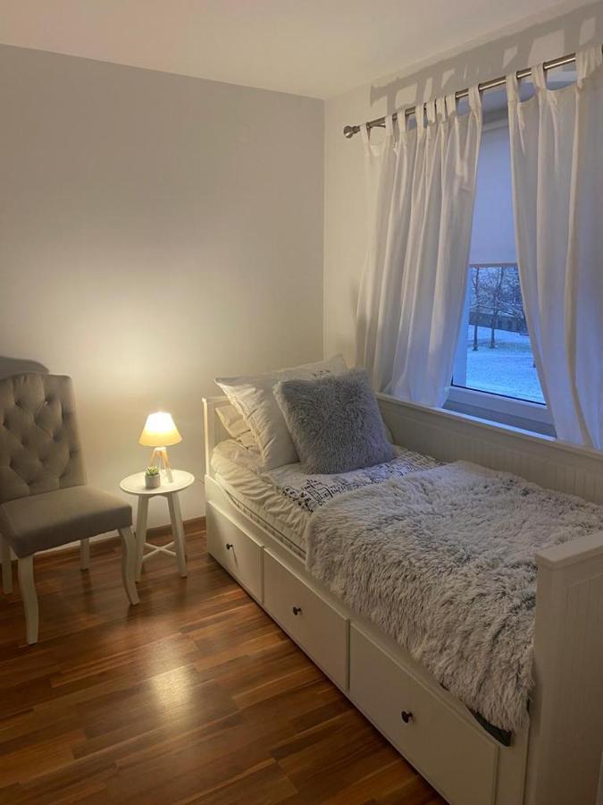 Lux Plus Apartament Chodziez, Zwyciestwa 13 ภายนอก รูปภาพ